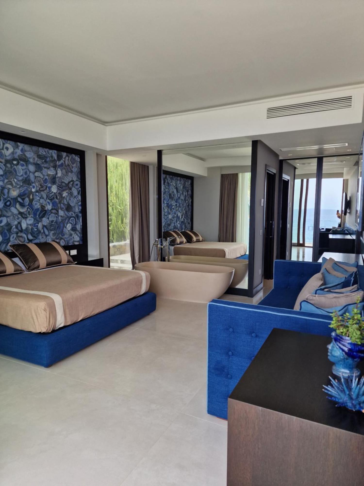 Ngonia Bay Boutique Hotel Мілаццо Екстер'єр фото