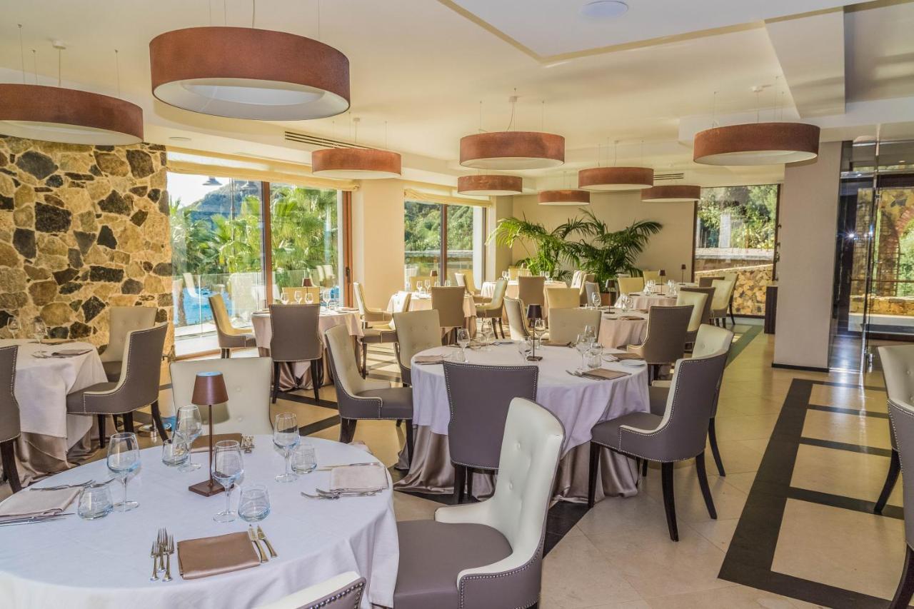 Ngonia Bay Boutique Hotel Мілаццо Екстер'єр фото